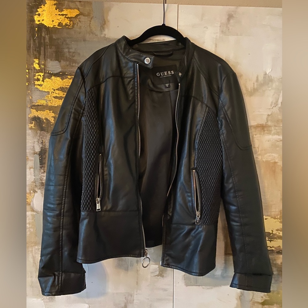 Guess Women’s Faux Leather Medium zip-up jacket
